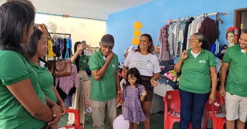 Atividade de integração social entre pacientes, acompanhantes e equipe